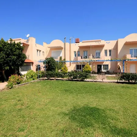 Seaside, Relaxing Family House With Playground! Lavrys 3 Villa Marathi (Crete)